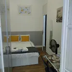 C Casa de hóspedes *