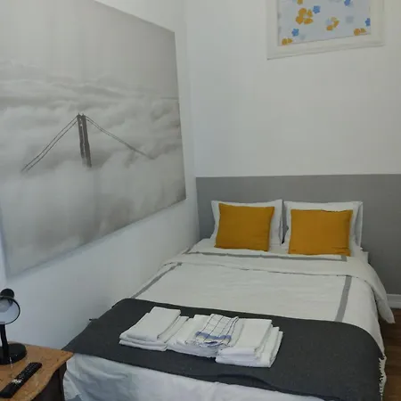Guest house C Lisbon